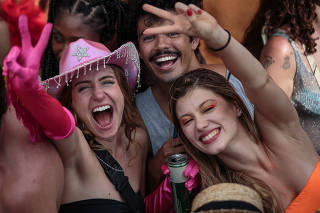 FANTASIA - CONCURSO F5