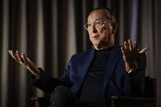 Galvão Bueno em entrevista à Folha